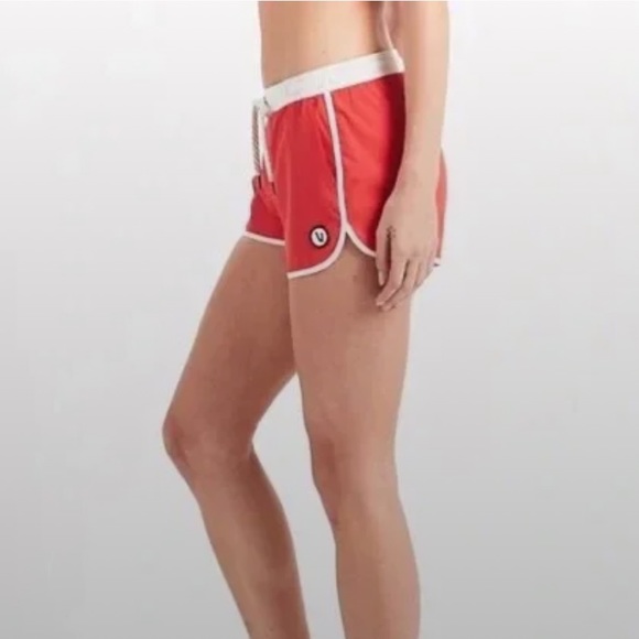 Vuori Pants - Vuori Tavi Shorts